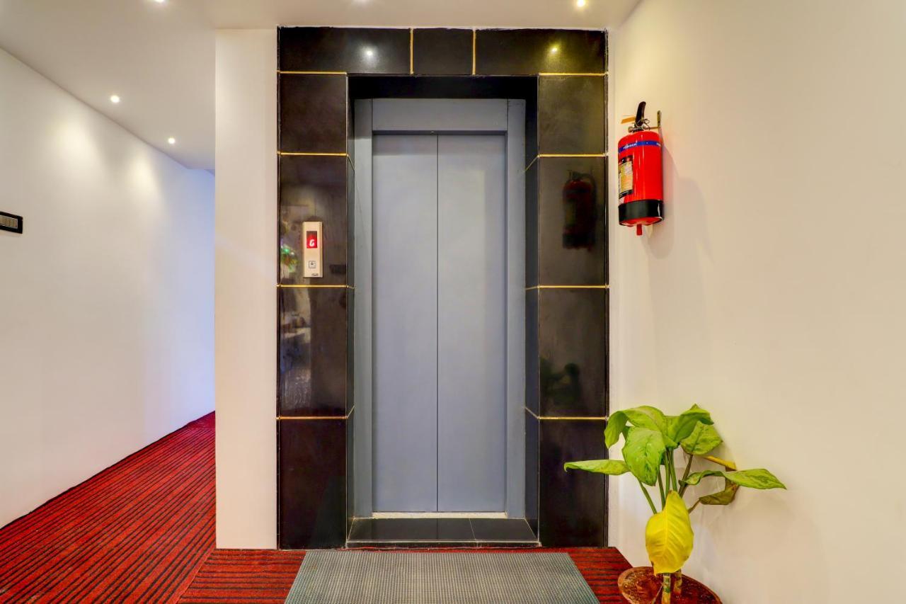Hotel Brundavan International Guntur Ngoại thất bức ảnh